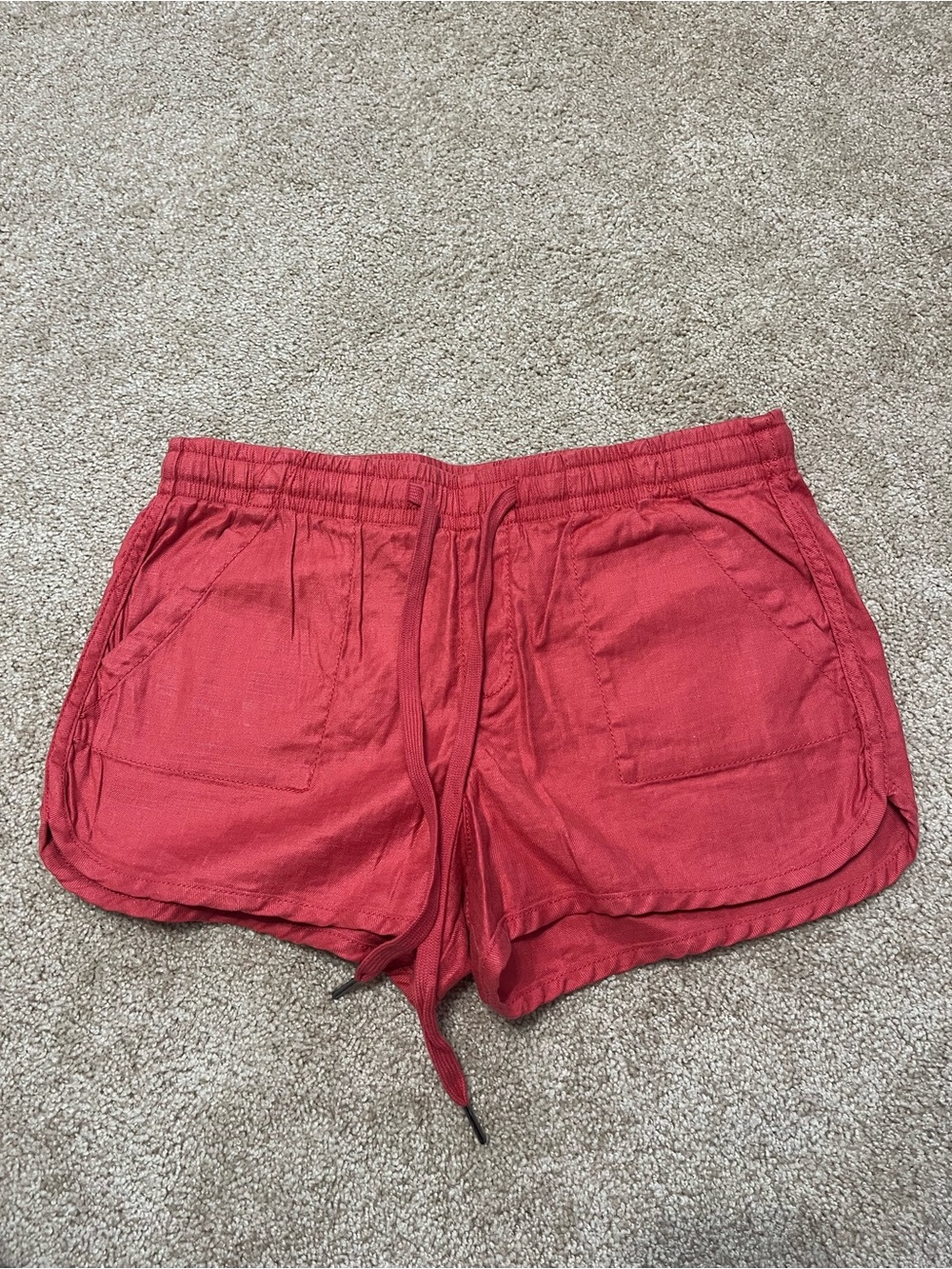 Level 99 Red Drawstring Athletic Linen-Blend Shorts